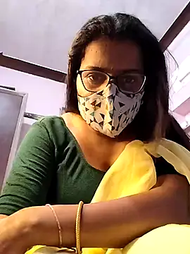 Snapshot of sexy_aaru chatting on September 21, 4:36 am sexy aaru online show from September 21, 4:36 am