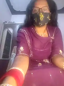Snapshot of sexy_aaru chatting on May 19, 5:30 pm sexy aaru online show from May 19, 5:30 pm