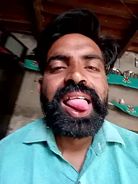 Snapshot of lovetaj98 chatting on May 11, 3:12 am lovetaj98 online show from May 11, 3:12 am