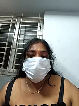 Snapshot of Tamil_Mithra chatting on September 20, 4:52 pm Tamil Mithra online show from September 20, 4:52 pm