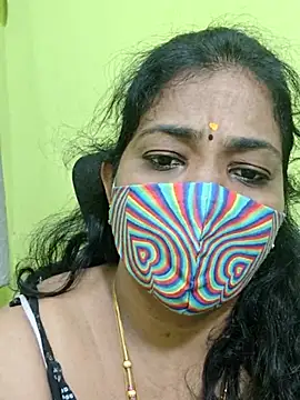 Snapshot of Tamil_Mithra chatting on June 19, 6:07 am Tamil Mithra online show from June 19, 6:07 am