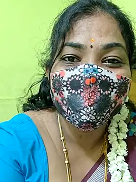 Snapshot of Tamil_Mithra chatting on June 22, 7:27 am Tamil Mithra online show from June 22, 7:27 am