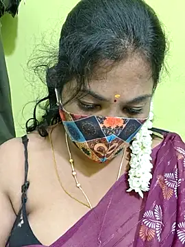 Snapshot of Tamil_Mithra chatting on June 28, 4:35 pm Tamil Mithra online show from June 28, 4:35 pm