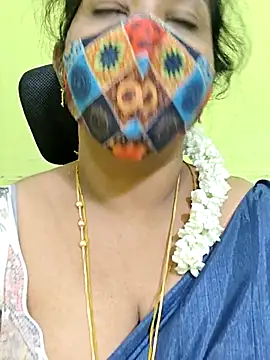 Snapshot of Tamil_Mithra chatting on July 2, 7:09 pm Tamil Mithra online show from July 2, 7:09 pm