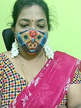 Snapshot of Tamil_Mithra chatting on July 4, 9:15 am Tamil Mithra online show from July 4, 9:15 am