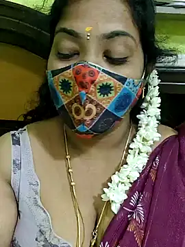 Snapshot of Tamil_Mithra chatting on July 6, 8:00 am Tamil Mithra online show from July 6, 8:00 am