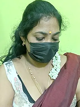 Snapshot of Tamil_Mithra chatting on July 8, 10:31 am Tamil Mithra online show from July 8, 10:31 am