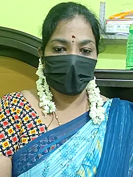 Snapshot of Tamil_Mithra chatting on July 12, 5:37 pm Tamil Mithra online show from July 12, 5:37 pm