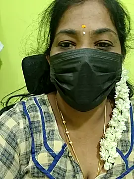 Snapshot of Tamil_Mithra chatting on July 16, 5:35 am Tamil Mithra online show from July 16, 5:35 am