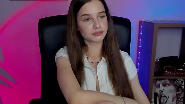 LuxMaya online show from October 1, 7:14 am