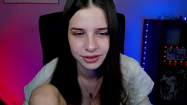 LuxMaya online show from March 9, 7:34 am