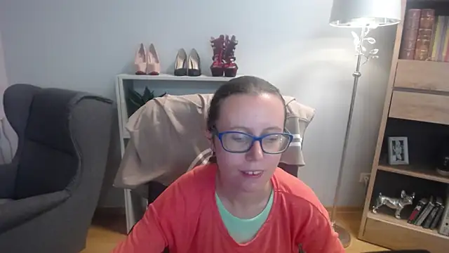 sweetxLizzy online show from September 22, 4:25 am