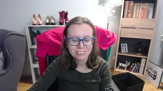 sweetxLizzy online show from November 4, 5:28 am