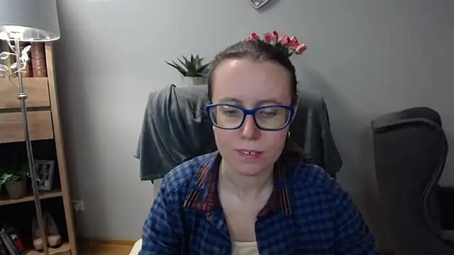 sweetxLizzy online show from April 17, 4:26 am