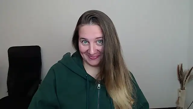 Snapshot of Darklure_ chatting on October 17, 3:25 pm Darklure  online show from October 17, 3:25 pm