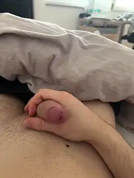 yourfavDick02 online show from March 31, 2:39 pm