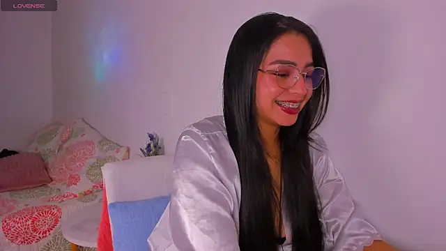 latingabby online show from March 17, 8:12 pm