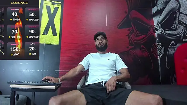 Snapshot of Damian_Shakur chatting on October 17, 11:24 am Damian Shakur online show from October 17, 11:24 am