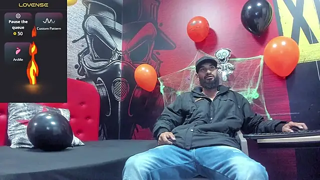 Snapshot of Damian_Shakur chatting on October 23, 11:20 am Damian Shakur online show from October 23, 11:20 am