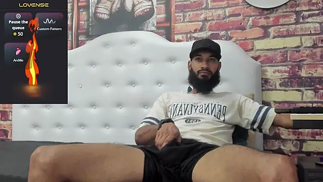 Snapshot of Damian_Shakur chatting on December 3, 11:30 am Damian Shakur online show from December 3, 11:30 am