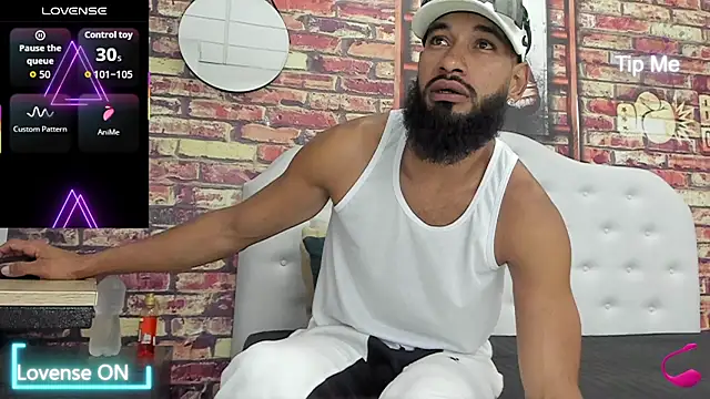 Snapshot of Damian_Shakur chatting on February 21, 12:28 pm Damian Shakur online show from February 21, 12:28 pm