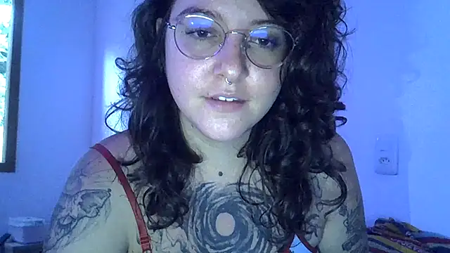 Blue Liz online show from November 21, 8:07 pm