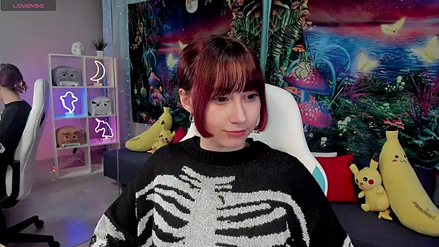 Snapshot of ClaraParks chatting on November 5, 6:41 pm ClaraParks online show from November 5, 6:41 pm