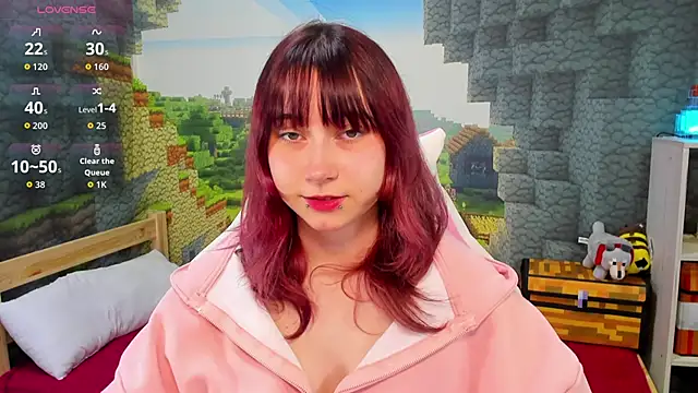 Snapshot of ClaraParks chatting on November 28, 7:05 pm ClaraParks online show from November 28, 7:05 pm