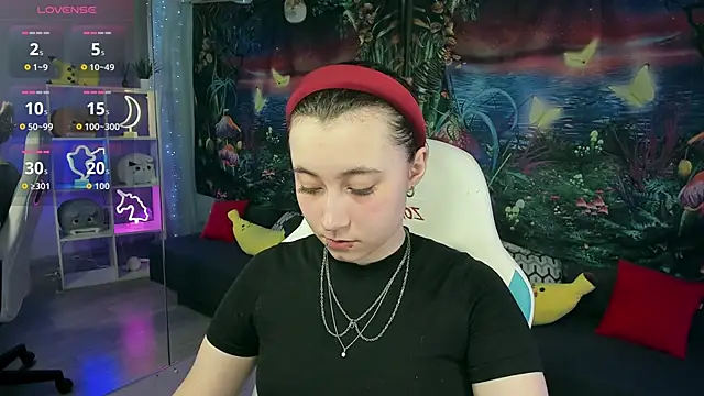 Snapshot of ClaraParks chatting on January 15, 7:06 pm ClaraParks online show from January 15, 7:06 pm