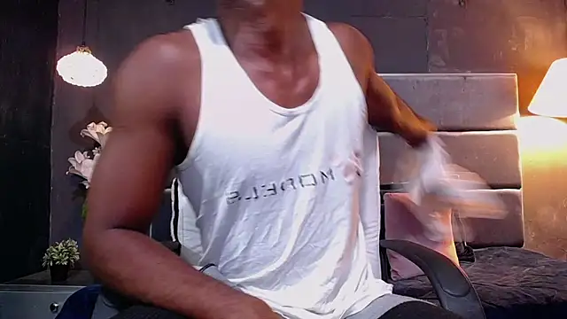 blackbignude online show from October 29, 1:19 am