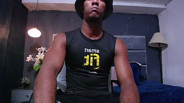 blackbignude online show from December 2, 1:33 am