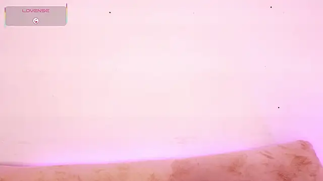 Snapshot of Dulcey_ chatting on February 3, 7:02 am Dulcey online show from February 3, 7:02 am