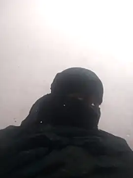 amolicars online show from December 3, 6:39 pm