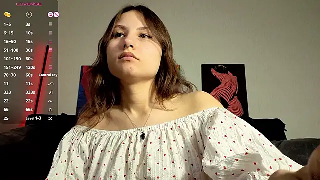 TrixiBell online show from February 13, 5:14 am