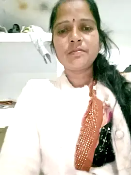 Cutreet online show from December 15, 11:31 pm