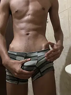 Snapshot of javi_fer chatting on February 21, 11:39 pm javi fer online show from February 21, 11:39 pm