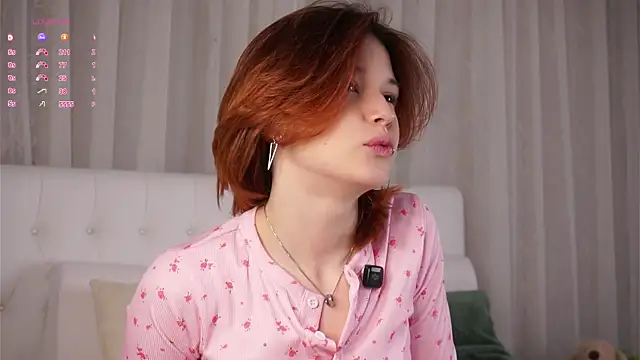 BlytheBenny online show from February 12, 1:11 am