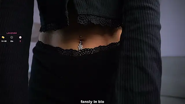 EleneButton online show from November 12, 1:17 am