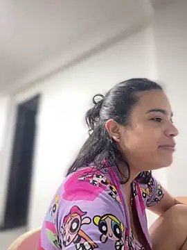 JuanitaMore01 online show from September 26, 1:31 am