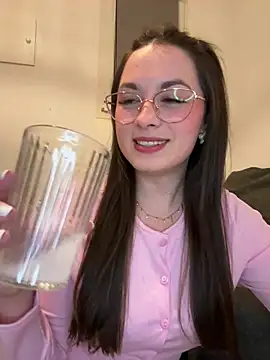 liloush   online show from April 3, 8:18 pm