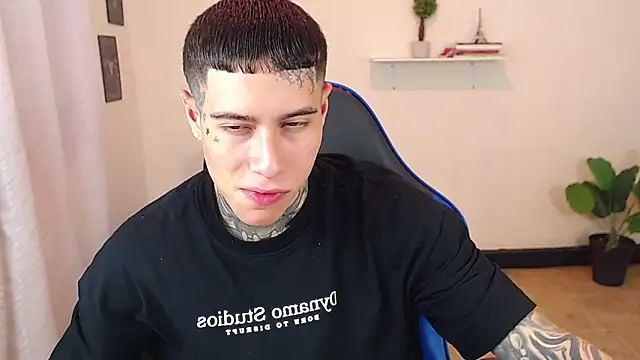 setthomas online show from December 19, 9:00 pm