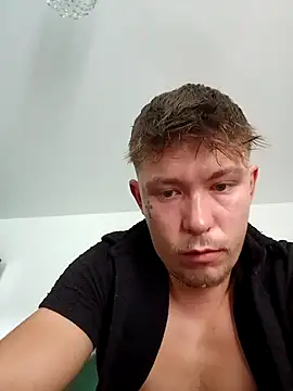 Snapshot of cameron334 chatting on September 27, 9:25 am cameron334 online show from September 27, 9:25 am