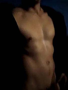 Snapshot of cameron334 chatting on October 1, 11:33 pm cameron334 online show from October 1, 11:33 pm