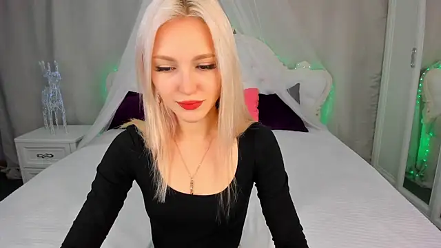 LisaFoxyMe online show from November 9, 1:26 am