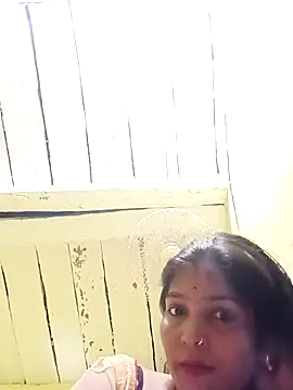Snapshot of Samiya-143 chatting on September 15, 10:15 am Samiya-143 online show from September 15, 10:15 am