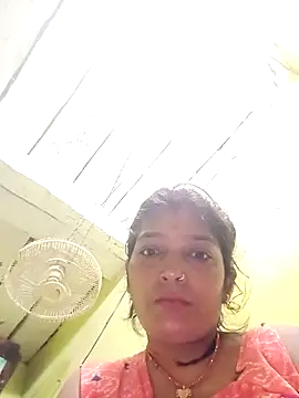 Snapshot of Samiya-143 chatting on October 3, 10:18 pm Samiya-143 online show from October 3, 10:18 pm