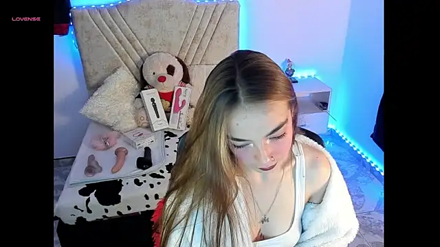 Mia Victoria22 online show from April 9, 3:06 am