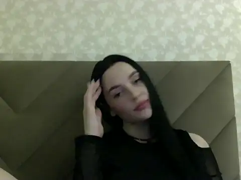 Snapshot of Lulii24 chatting on September 16, 12:00 am Lulii24 online show from September 16, 12:00 am