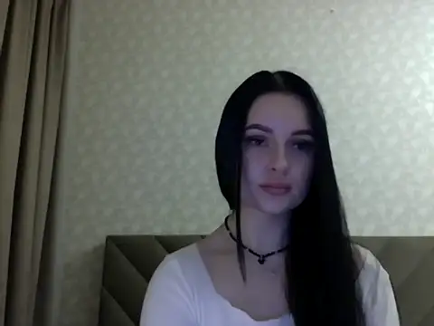 Snapshot of Lulii24 chatting on October 19, 11:16 pm Lulii24 online show from October 19, 11:16 pm
