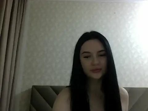 Snapshot of Lulii24 chatting on March 8, 3:21 am Lulii24 online show from March 8, 3:21 am